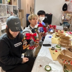 Art Workshop_ChristmasWreath_AY2324_003